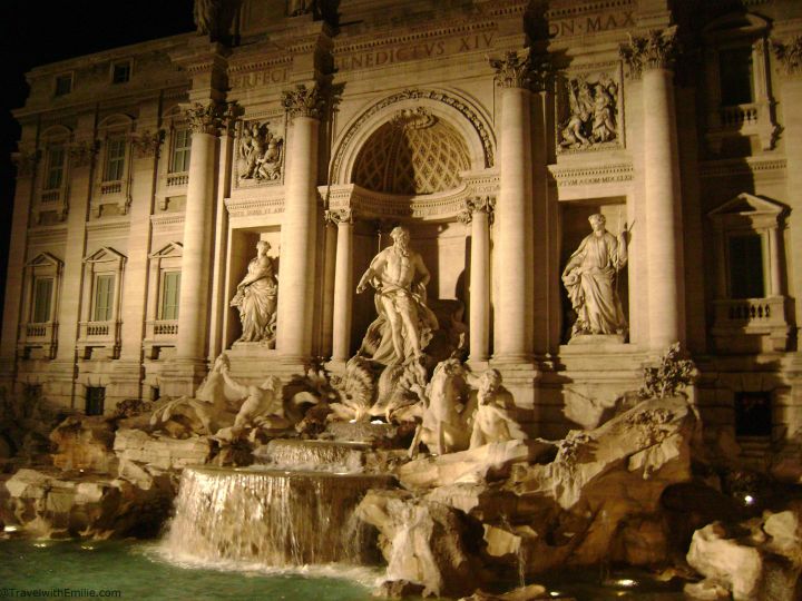 Trevi_fountain