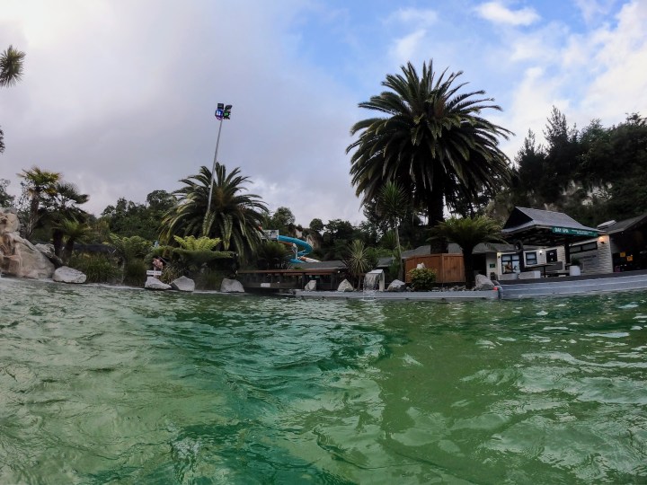 Taupo DeBretts hot pools